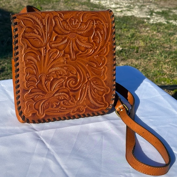 Patricia Nash Handbags - Tooled Leather Crossbody Bag - Tan